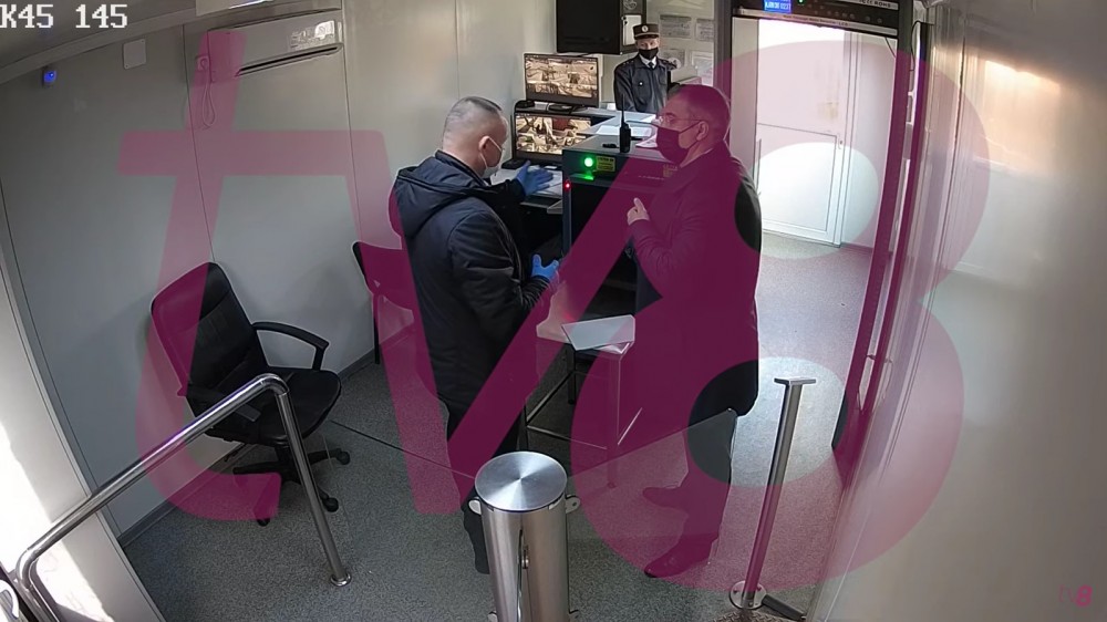 VIDEO EXCLUSIV // Momentul în care Sergiu Sîrbu nu a fost lăsat să asiste la ședința Consiliului Suprem de Securitate